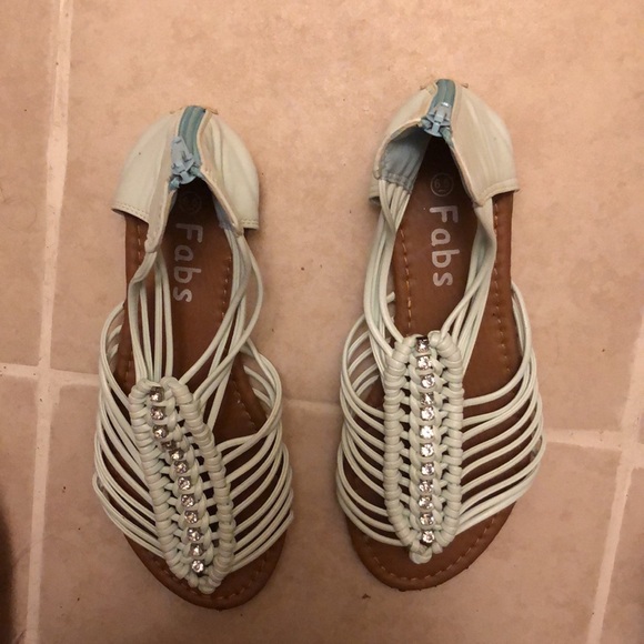 Hey - Picture 3 of 3